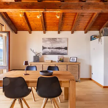 Superiore By Interhome דירה